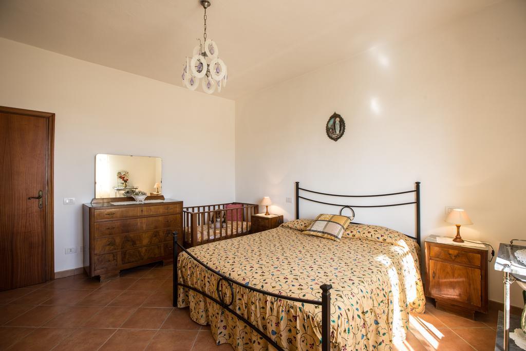 Villa Casa Guaitoli à Bagni Di Petriolo Chambre photo