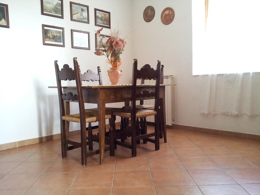 Villa Casa Guaitoli à Bagni Di Petriolo Chambre photo