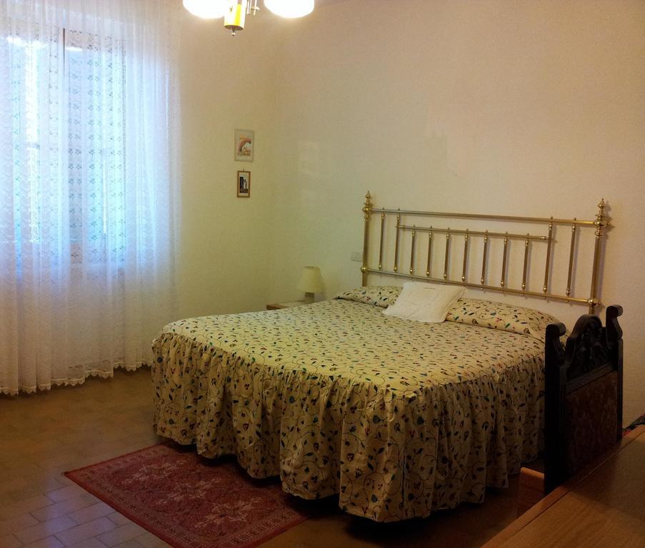 Villa Casa Guaitoli à Bagni Di Petriolo Chambre photo